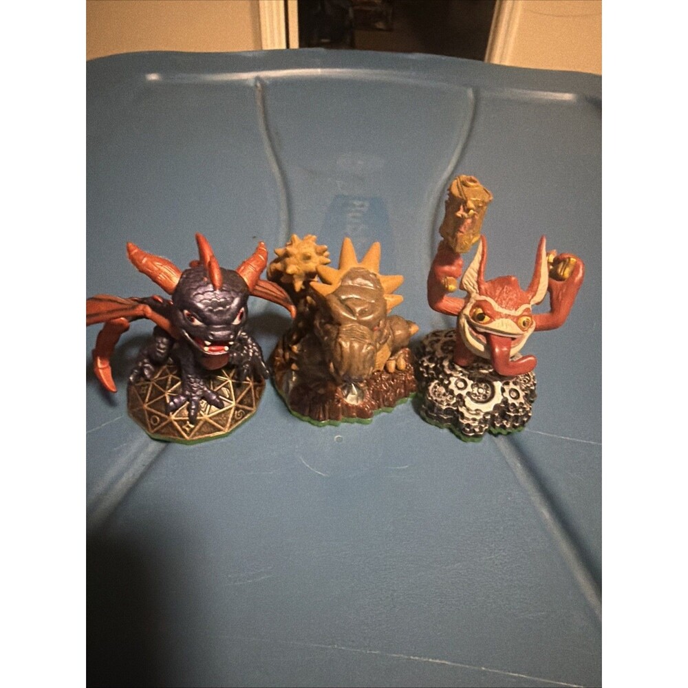 Skylanders Spyro And  Trigger Happy And Bash